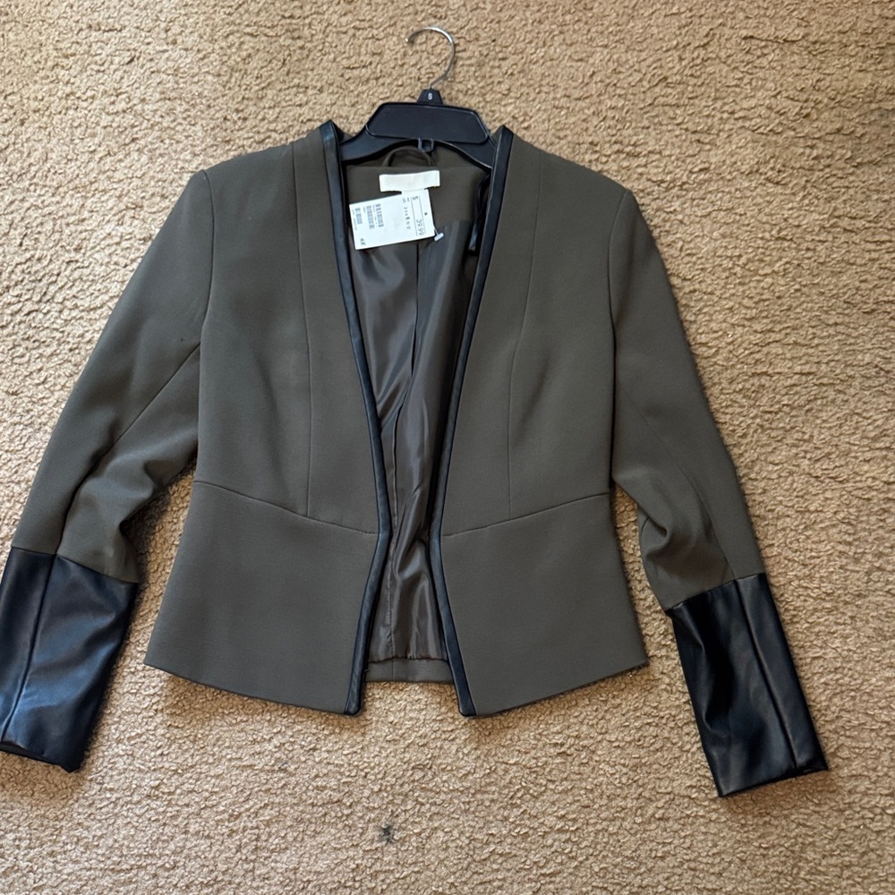 H&M Women's Black and Green Blazer